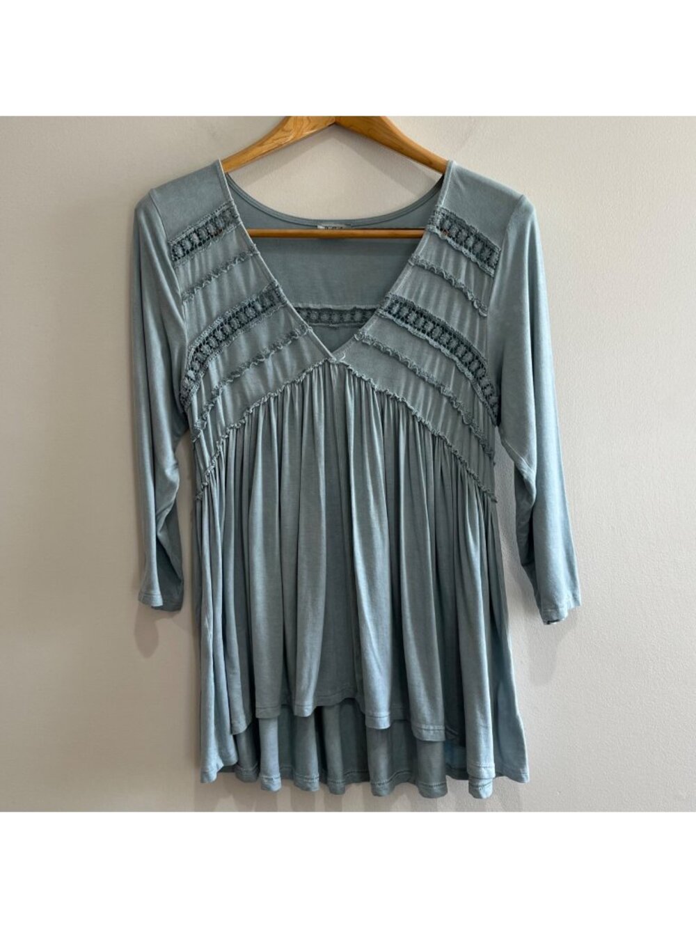 POL V-Neck Tunic Blouse Womens S Blue Crochet Detail Flowy Boho